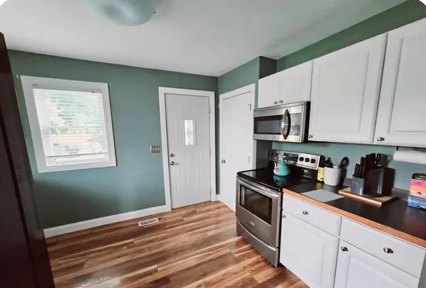 1805 Division ST W, Faribault, MN 55021