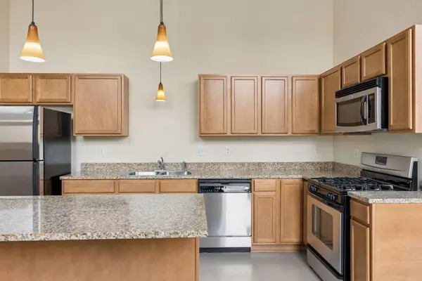 1701 Madison ST NE #101, Minneapolis, MN 55413