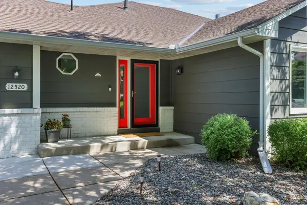 12520 88th AVE N, Maple Grove, MN 55369