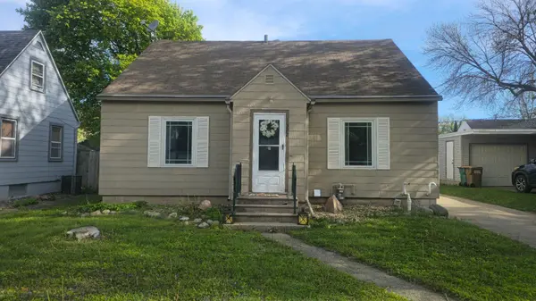 1322 Dunham ST, Albert Lea, MN 56007