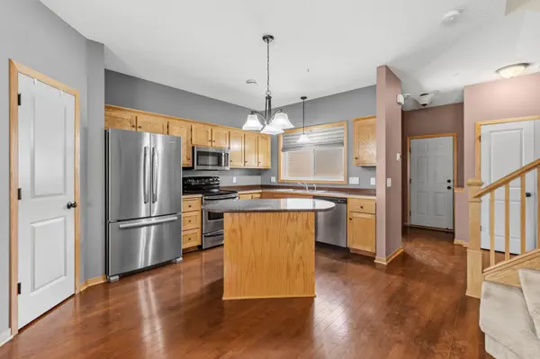 159 Morgan LN, Lino Lakes, MN 55014