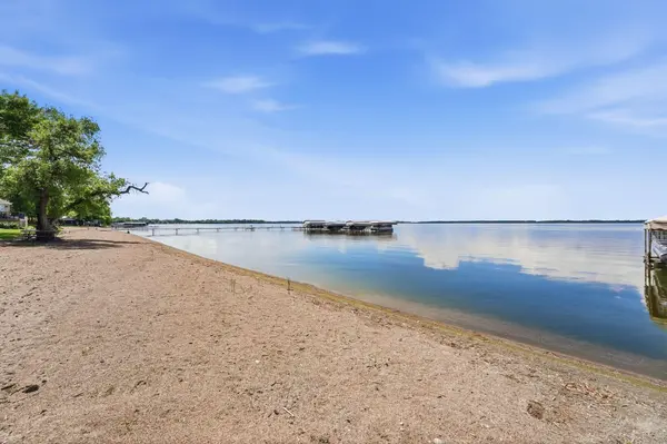 2617 Lake ST E, Osakis, MN 56360