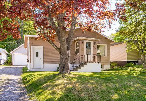 512 Rose ST, Duluth, MN 55803