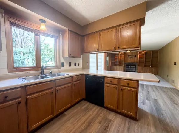 9394 71st Bay S, Cottage Grove, MN 55016
