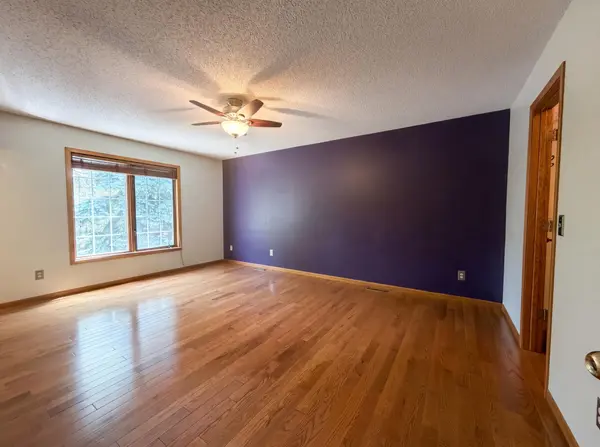 9394 71st Bay S, Cottage Grove, MN 55016