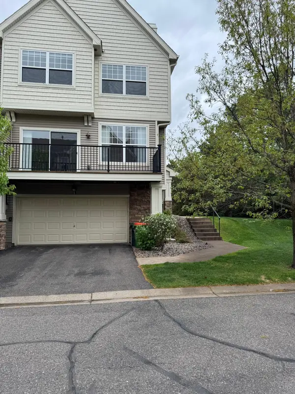 2429 121st CIR NE #L, Blaine, MN 55449