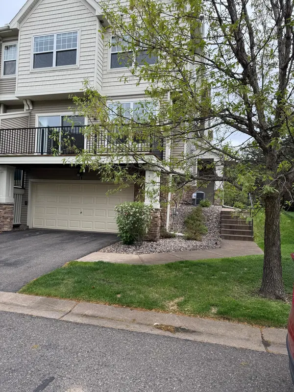 2429 121st CIR NE #L, Blaine, MN 55449