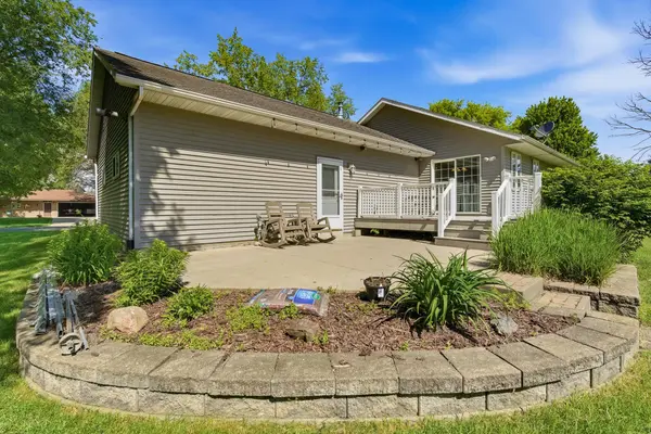 209 1st AVE SW, Geneva, MN 56035