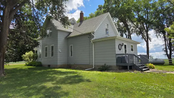 31160 171st AVE, New Prague, MN 56071