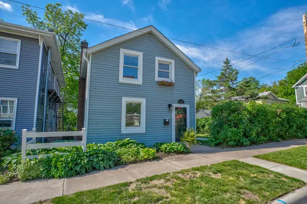 121 Cherry ST W, Stillwater, MN 55082