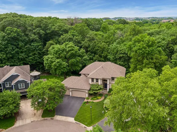 6260 Niagara CT N, Maple Grove, MN 55311