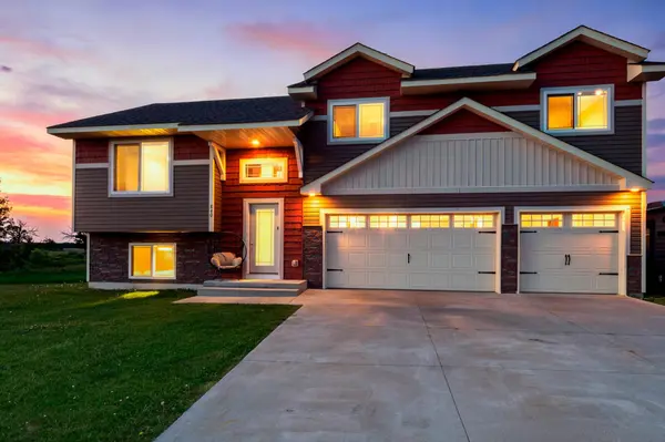840 Highview LOOP SE, Pine City, MN 55063