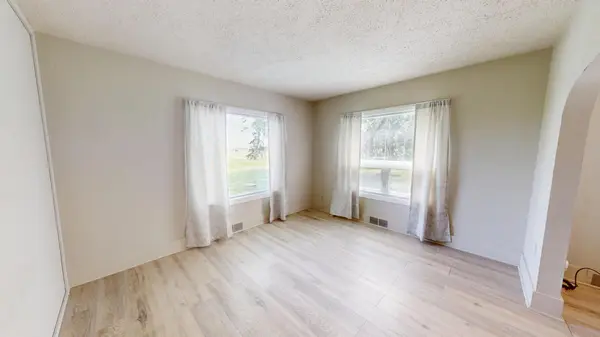 28989 780th AVE, Clarks Grove, MN 56016
