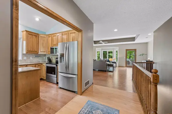 3930 Troy LN N, Plymouth, MN 55446