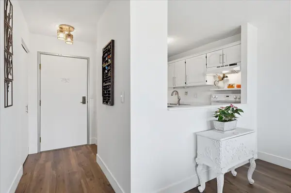 1425 W 28th ST #322, Minneapolis, MN 55408