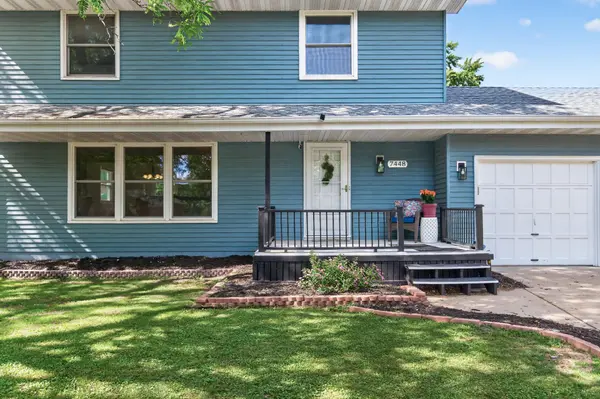 7448 Concerto Curve NE, Fridley, MN 55432
