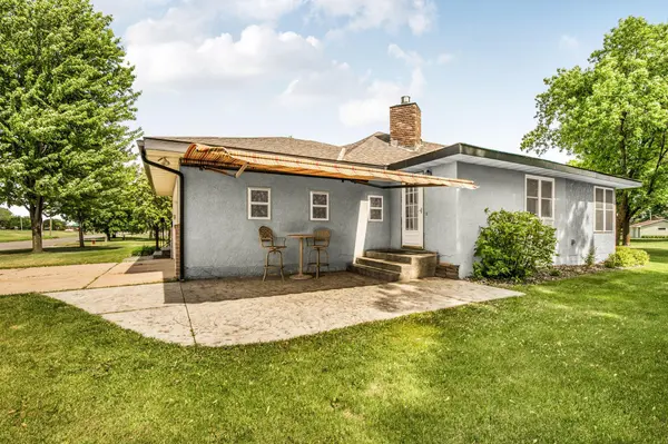 408 2nd ST S, Paynesville, MN 56362