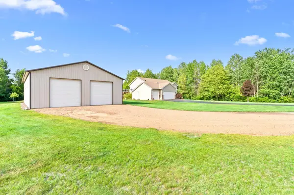 34215 Grange CIR, Stacy, MN 55079