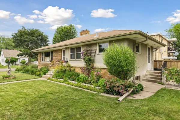 375 Jessamine AVE W, Saint Paul, MN 55117