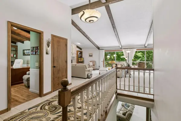 8091 Kentucky Circle, Bloomington, MN 55438
