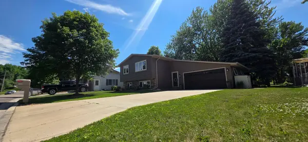 1609 Garfield AVE, Albert Lea, MN 56007