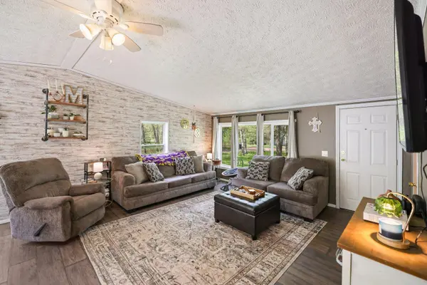 94886 Sunset LN, Moose Lake, MN 55767
