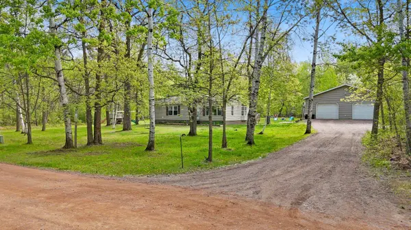94886 Sunset LN, Moose Lake, MN 55767