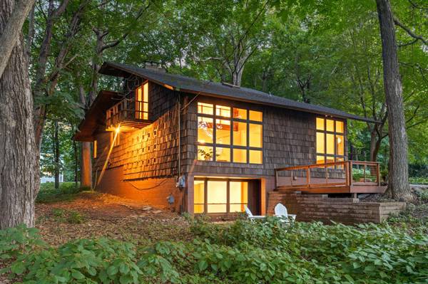 27665 Island View RD, Excelsior, MN 55331
