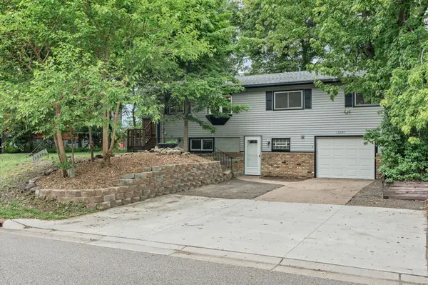 12840 Taylor ST NE, Blaine, MN 55434