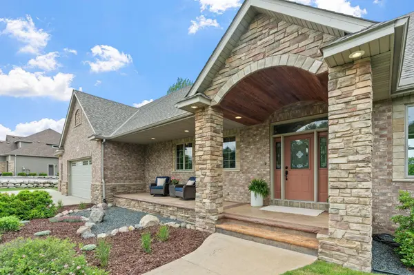 14480 Tyrol DR, Shakopee, MN 55379