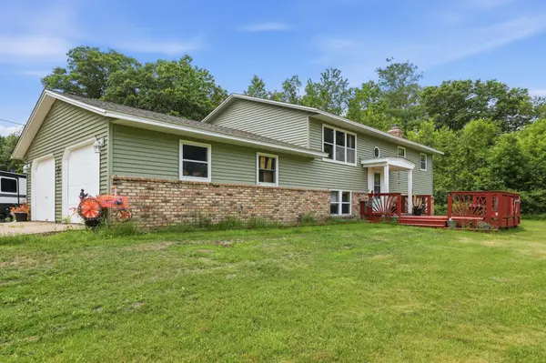 13535 289th AVE NW, Zimmerman, MN 55398