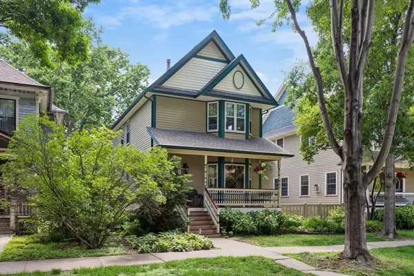 484 Laurel AVE, Saint Paul, MN 55102