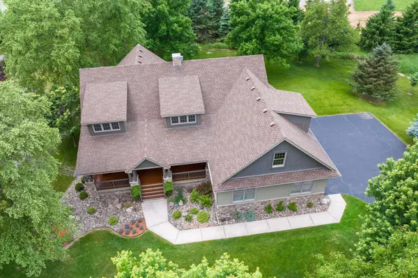 4830 Lily AVE N, Lake Elmo, MN 55042