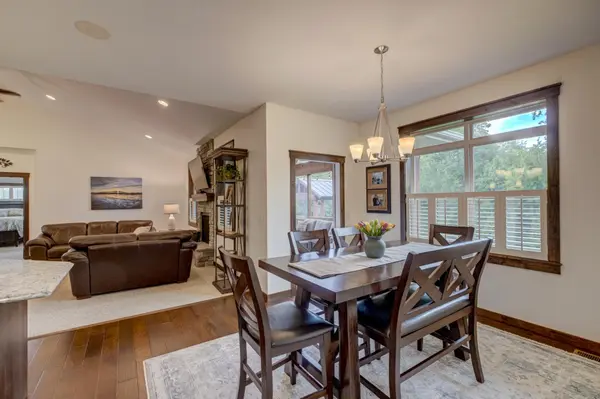 469 Dylan CT, Hudson, WI 54016