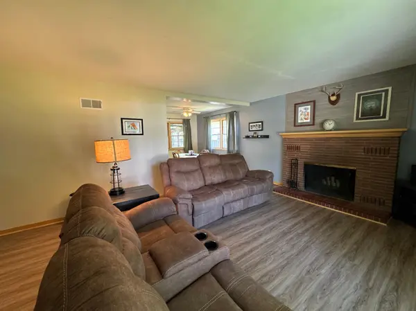 107 S Whitney ST, Marshall, MN 56258