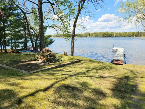 2360 Sleepy Hollow RD, Fort Ripley, MN 56449