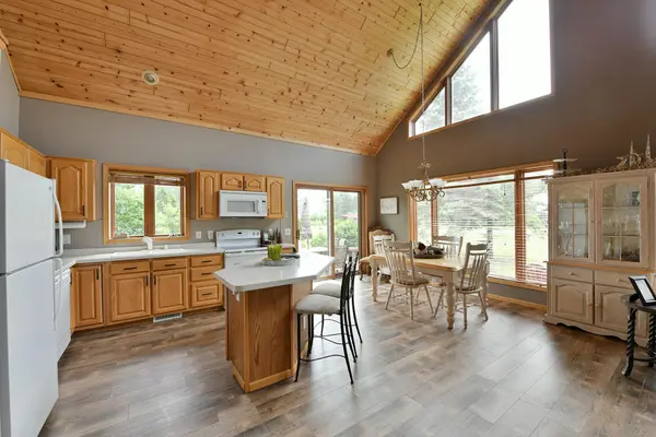 708 N Shore DR, Battle Lake, MN 56515