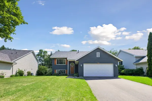 309 Wildhurst RD, Waconia, MN 55387