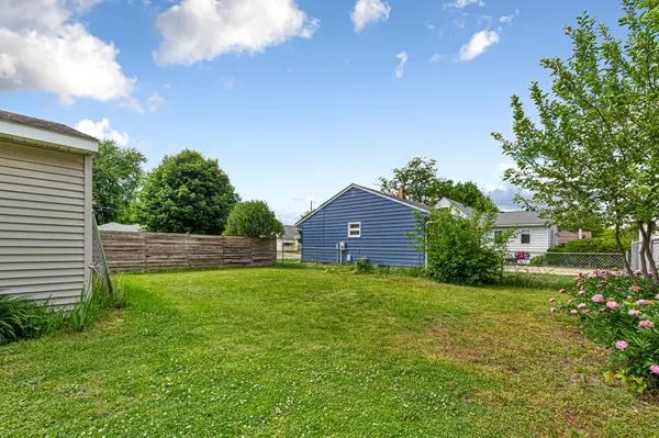 910 8th AVE SW, Austin, MN 55912