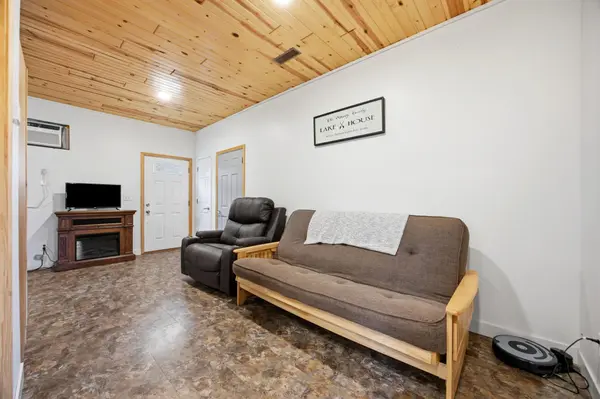 27025 N Little Floyd Lake DR, Detroit Lakes, MN 56501