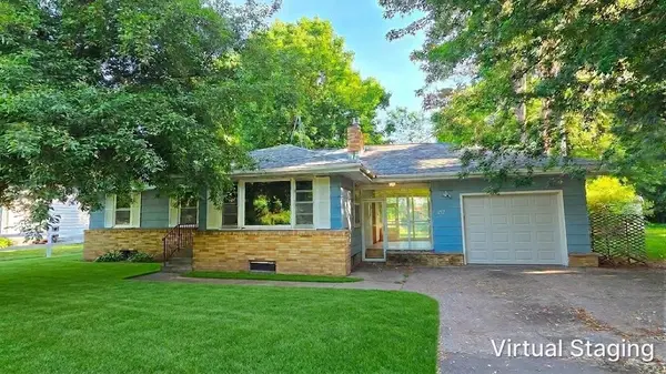 515 7th Ave NE, Pine City, MN 55063