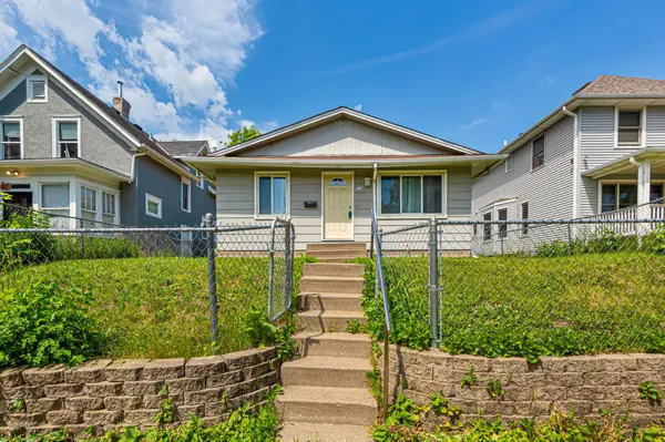 819 Morgan AVE N, Minneapolis, MN 55411