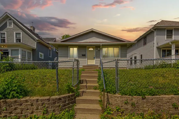 819 Morgan AVE N, Minneapolis, MN 55411