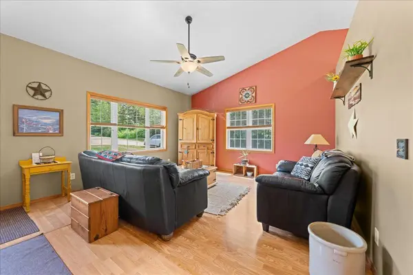 N7905 County Road Bb, Spring Valley, WI 54767