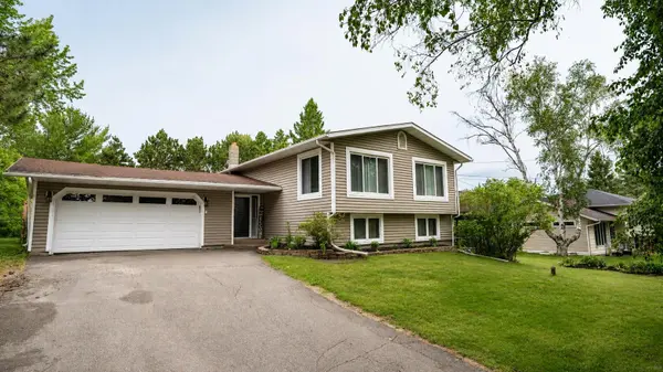 1250 Isleview RD, Grand Rapids, MN 55744