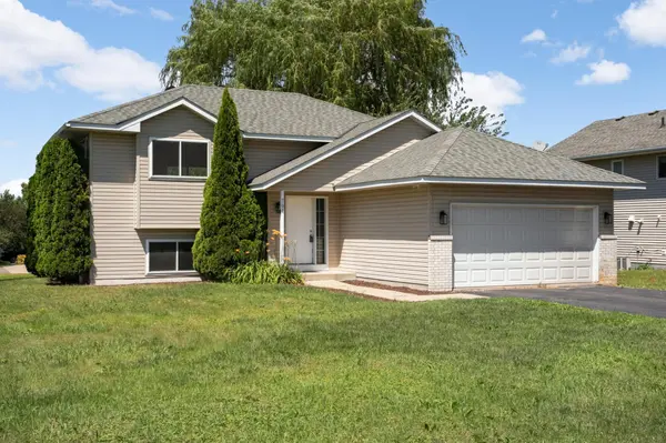 701 Sunset ST,  Buffalo,  MN 55313
