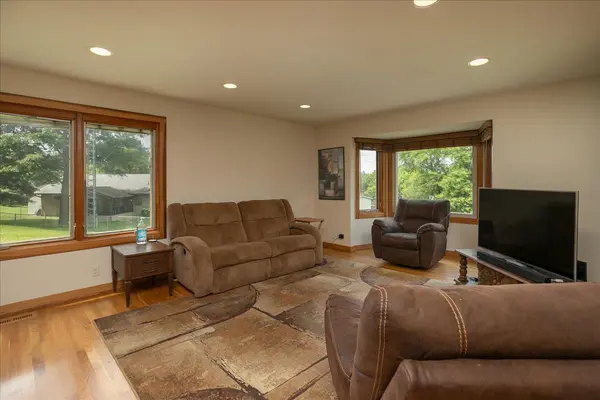1926 Bear CT SE, Rochester, MN 55904