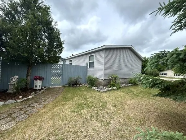 8 6th AVE NW, Deer River, MN 56636