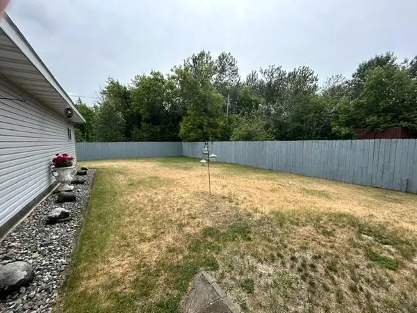 8 6th AVE NW, Deer River, MN 56636
