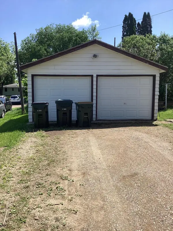 521 9th AVE W, Alexandria, MN 56308